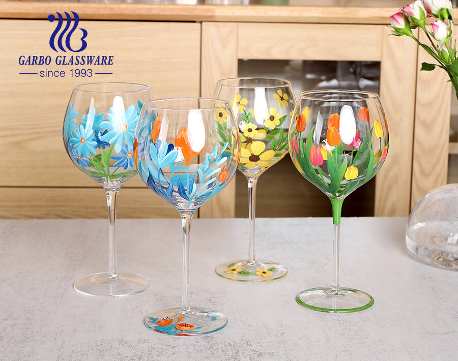 Wholesale Cocktail Gin Glass Balloon Wine Glasses for Birthday party or  Christmas Gift