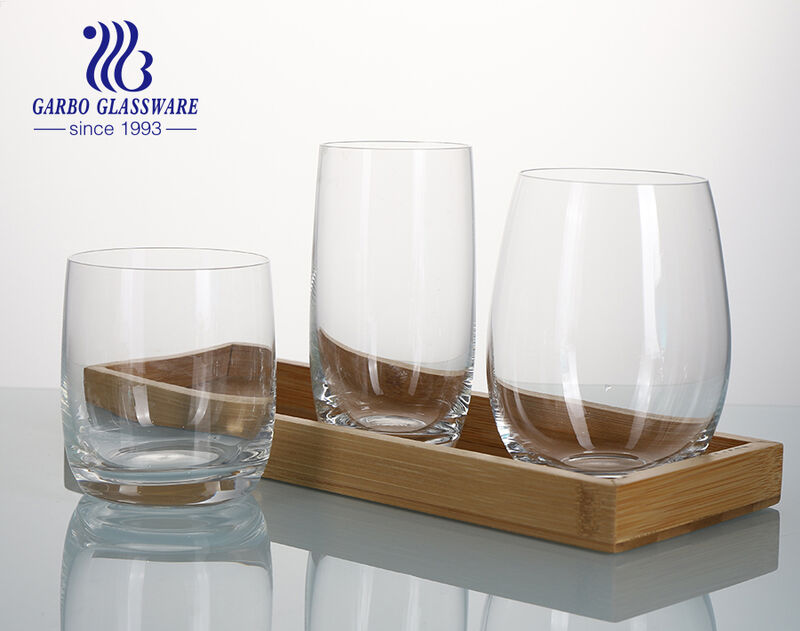 Fábrica de proveedores de fabricantes de vasos de vidrio de bambú  personalizados