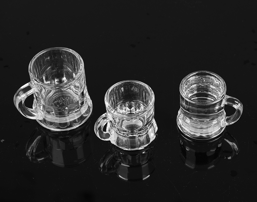 Mini 1.9oz beer shot glasses mug with heavy base for bar