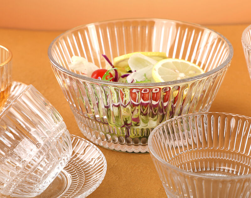 China Supplied New Design 7PCS Glass Salad Bowls Set with Engraved Design