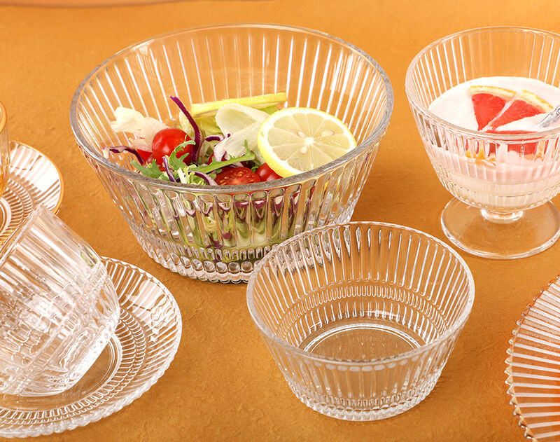 China Supplied New Design 7PCS Glass Salad Bowls Set with Engraved Design