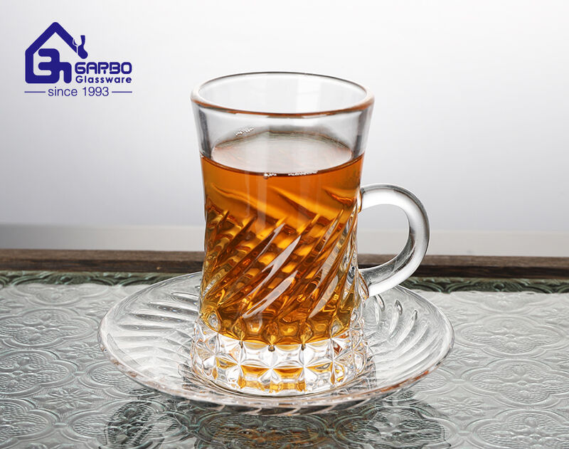 New design 100ml glass tea mug with saucer set