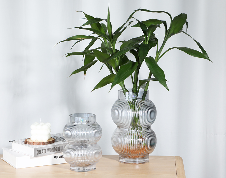 High-end glass vase for European and American market