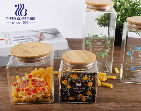 Kitchen Canisters High Borosilicate Glass Square Airtight Food Storage Jar  for Tea Flour Candies