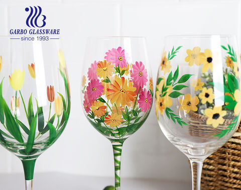 Luxury and fancy hand painted artwork wine glass cup