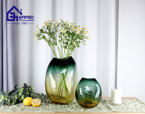 Irregular shape hand made glass flower vase with colors China supplier