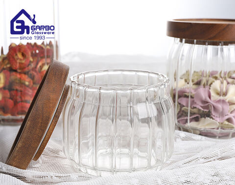 Machine-blown 300ml high borosilicate light round glass storage jar with airtight wooden lid