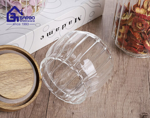 Machine-blown 300ml high borosilicate light round glass storage jar with airtight wooden lid