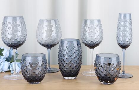 2024 New arrival heart shape embossed glassware series