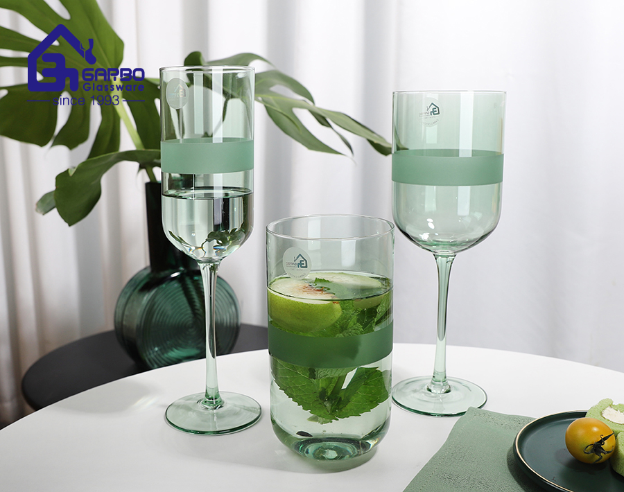 Champagne glass cup spraying green color handmade drinking glass goblet