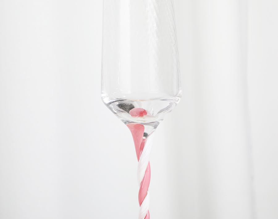 Pink color twist design long stem wine glass stemware for wedding event