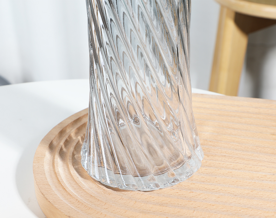 Luxury flower glass vase for home decoration