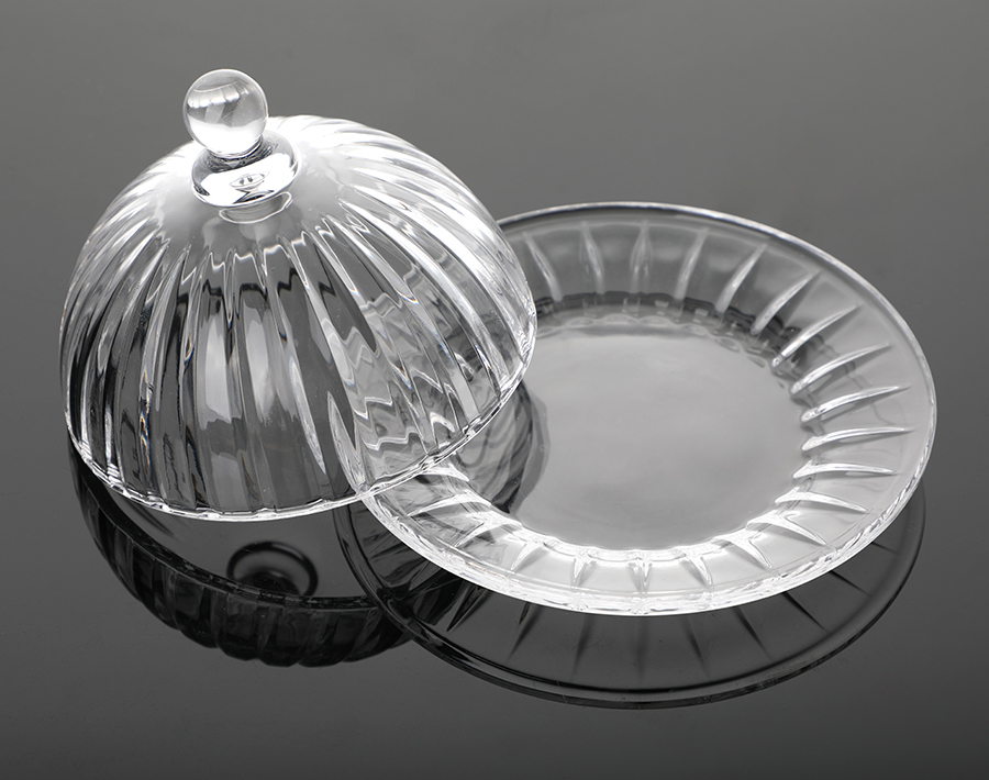 Luxury glass plate with lid for fruit and cake service