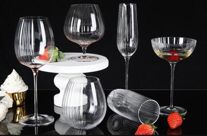 Why Handmade Drinking Glasses in More Popular in Europe and America Markets