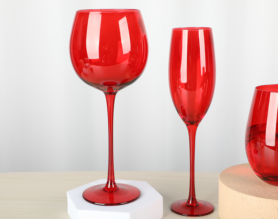 Large Size Glass Goblet 620ml Red Full Spraying Color Wine Drinking Cup